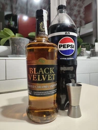 Виски Black Velvet Toasted Caramel 1 л 35% (096749003266) фото от покупателей 1