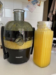 Соковыжималка центробежная PHILIPS Viva Collection HR1832/00 фото от покупателей 2
