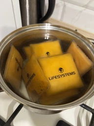 Грелки для рук многоразовые Lifesystems Reusable Hand Warmer (0042450) фото от покупателей 7