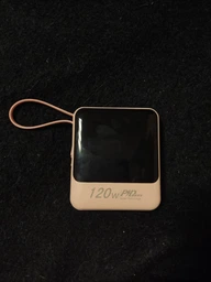 УМБ Павербанк 20000 mAh з LCD дисплеєм + LED ліхтар Power Bank HY-C40 зі швидкою зарядкою білий+ Вбудований кабель-адаптер 4 в 1 фото від покупців 7