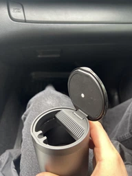 Автомобильная пепельница в подстаканник с подсветкой Baseus Premium Car Ashtray (CRYHG01-01) Black