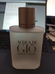 Туалетна вода для чоловіків Giorgio Armani Acqua Di Gio 100 мл (3360372058878/336037205887) фото від покупців 5