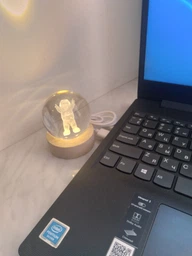 Декоративний 3D нічник кришталева куля Астронавт з LED підсвічуванням