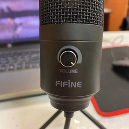 Студийный конденсаторный микрофон Fifine K669b фото от покупателей 5