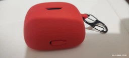 Силиконовый чехол для JBL Tune Beam TWS черный (чехол + карабин) фото от покупателей 3