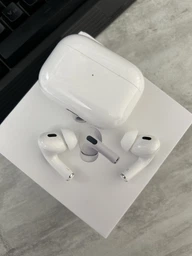 Наушники Apple AirPods Pro with MagSafe Case USB-C (2-ое поколение) (MTJV3TY/A) фото от покупателей 17
