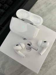 Наушники Apple AirPods Pro with MagSafe Case USB-C (2-ое поколение) (MTJV3TY/A) фото от покупателей 16