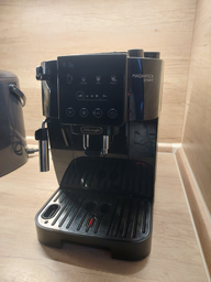 Кофемашина DELONGHI Magnifica Start ECAM220.21.B фото от покупателей 2