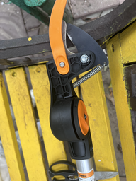 Отзывы о Сучкорез универсальный телескопический Fiskars PowerGear UPX86 ...