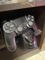 Зарядная станция DOBE® TP4-889 для геймпадов DualShock 4 (PS4) с LED индикаторами (Black) 428993972 фото от покупателей 4