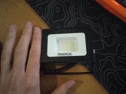 Прожектор MAGNUM FL12 ECO LED 20Вт slim 6500К IP65 (90018081) фото от покупателей 1