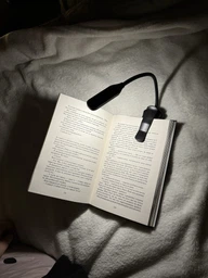 Лампа для чтения книг Аккумуляторная Перезаряжаемая 7 LED светодиодов 3 уровня свечения 3000-6000К Гибкая Clip ножка прищепка A01 Black фото от покупателей 11