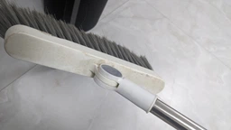 Набор для уборки Мій Дім Совок + щетка для подметания 95 х 26 см Белый с серым (AH01649) фото от покупателей 3