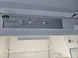 Вбудований холодильник HOTPOINT ARISTON HAC20 T321 фото від покупців 17