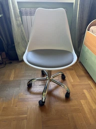 Офісне комп'ютерне крісло Hommex Kantri White / Blue (арт. H-231 W / BL MR) на колесах хром фото от покупателей 17