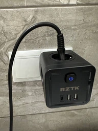 Сетевое зарядное устройство RZTK Power Cube 4 + 2 USB-A + USB-С (PD20W) Black фото от покупателей 6