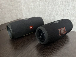 Портативная колонка JBL Charge 5 40W Grey (JBLCHARGE5GRY) фото от покупателей 12