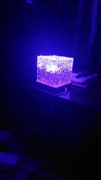 Настільний нічник проєктор КУБ з пультом Лампа RGB фото від покупців 5