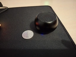 Портативная мини-колонка Bluetooth 5.0 TWS 3W объемный звук Металлический корпус с ремешком Black (725095154827)