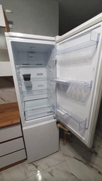 Холодильник Beko RCNA305K20W фото від покупців 14