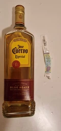 Текила Jose Cuervo Especial Reposado 0.5 л 38% (7501035042124_7501035011281) фото от покупателей 1