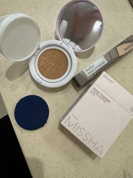 Кушон MISSHA Magic Cushion Cover Lasting SPF50+/PA+++ выравнивающий 15 г 23 тон фото от покупателей 2
