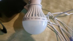 Лампочка USB світлодіодна 5Вт/5V Холодне/тепле світло (4347)