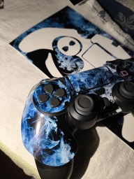 Вінілова наклейка на Sony PlayStation PS4 Slim консоль і контролер з розводами, арт.700293 фото від покупців 3
