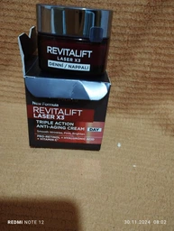 Крем L'Oreal Paris Revitalift Лазер Х3 Регенерирующий глубокий уход 50 мл (3600522895114) фото от покупателей 2
