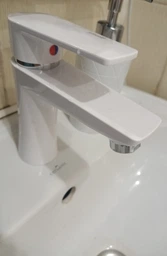 Смеситель для раковины Brinex 35B 001