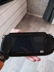 Ігрова приставка (портативна консоль) з встановленими 1000 игр з камерою 8gb XPRO PSP 9 фото від покупців 1