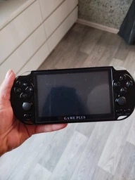Ігрова приставка (портативна консоль) з встановленими 1000 игр з камерою 8gb XPRO PSP 9