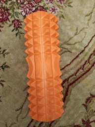 Масажний ролик EF Solid Roller 33х13 см чорний (ролер, валик, циліндр для МФР та йоги, масажер для спини, ніг, рук, шиї) WS-GR1.2s-Bk фото від покупців 6