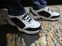 Мужские кроссовки кожаные Nike Air Monarch IV 415445-102 45.5 (11.5US) 29.5 см Белые (885259556795) фото от покупателей 14