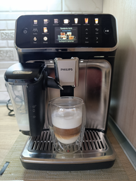 Кофемашина PHILIPS Series 5500 LatteGo EP5547/90 фото от покупателей 17