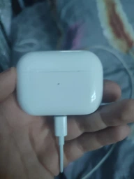 Навушники бездротові з активним шупопоглинанням Air Pro 2nd gen бездротові Bluetooth навушники з магнітним зарядним чохлом MagSafe та бездротовою зарядкою миттєве підключення White Kayfovo AE2GN фото від покупців 7
