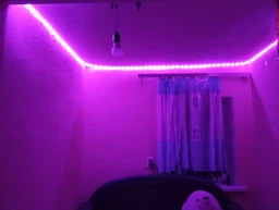 Самоклеющаяся светодиодная LED лента RGB 5050 strip влагостойкая с пультом управлением Комплект 5 метров 16 цветов от USB совместимость с Авто, ТВ, ПК фото от покупателей 16