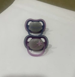 Пустушка Philips AVENT Ultra Air Нічна 6-18 міс для дівчаток 2 шт (SCF376/14) фото від покупців 1