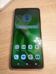 Мобільний телефон Motorola G24 4/128GB Matte Charcoal (1027713) фото від покупців 1