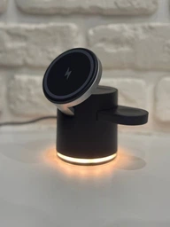 Складная беспроводная зарядная док станция MagSafe 3 в 1 с ночником для iPhone Apple Watch AirPods магнитная зарядка зарядное устройство для айфона смарт-часов наушников Apple White M1-W фото от покупателей 1
