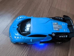 Машинка трансформер Bugatti на радіокеруванні зі світловими ефектами (червона) фото від покупців 12