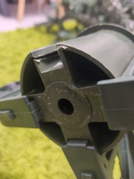 Подставка под елку (4 ножки, пластик, 210см, d19мм)