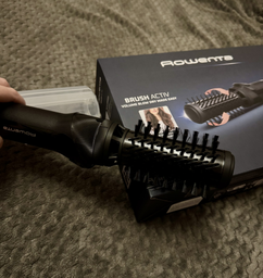 Фен-щетка Rowenta BRUSH ACTIV UB9520F0 фото от покупателей 3
