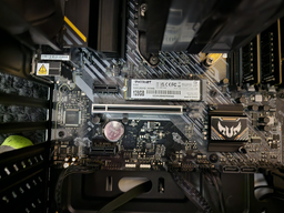 Твердотельный накопитель SSD M.2 Patriot P300 1TB NVMe 2280 PCIe 3.0x4 3D NAND TLC (P300P1TBM28) фото от покупателей 16