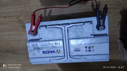 Автомобильный аккумулятор Varta Silver Dynamic 54А Ев (-/+) C30 (530EN) (554400053) фото от покупателей 7