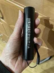 Лампа Вуда Vooda ультрафиолетовая UKC 180 портативная для диагностики кожи и валют фото от покупателей 6