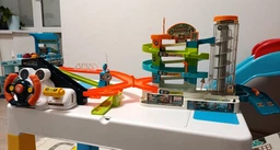 Большой детский автотрек парковка игровой развивающий 2в1 TUOSIQI TOYS для мальчиков с автоматическим лифтом машинками звуковыми эффектами и подсветкой