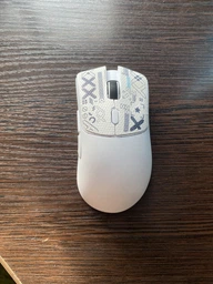 Мышь игровая беспроводная ATTACK SHARK R1 White