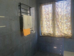 Полотенцесушитель электрический LARIS Соната ЧФ(Ч)8 500х800 Электро левосторонний R3 черный матовый (73207874) фото от покупателей 1