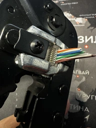 Инструмент Knipex для опрессовки штекеров типа Western (4003773087908)